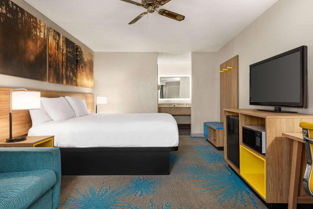 Days Inn By Wyndham Demopolis Kültér fotó